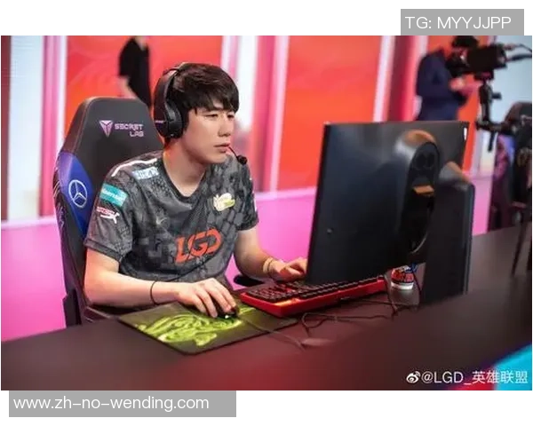 喀山红宝石与哈巴罗夫斯克的精彩对决引发球迷热议 喀山红宝石与哈巴罗夫斯克的精彩对决引发球迷热议